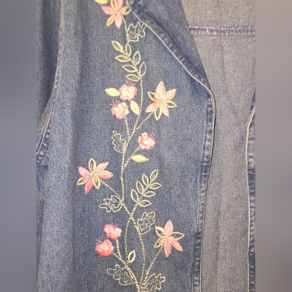 Vintage Tudor Court Womans Jean Jacket Large Embroidered Floral - Picture 2 of 7